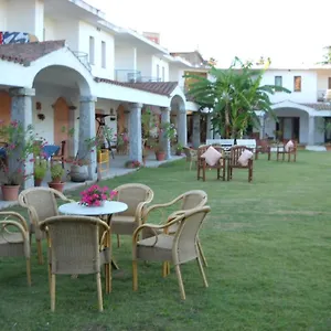 3* Hotel Domu Incantada